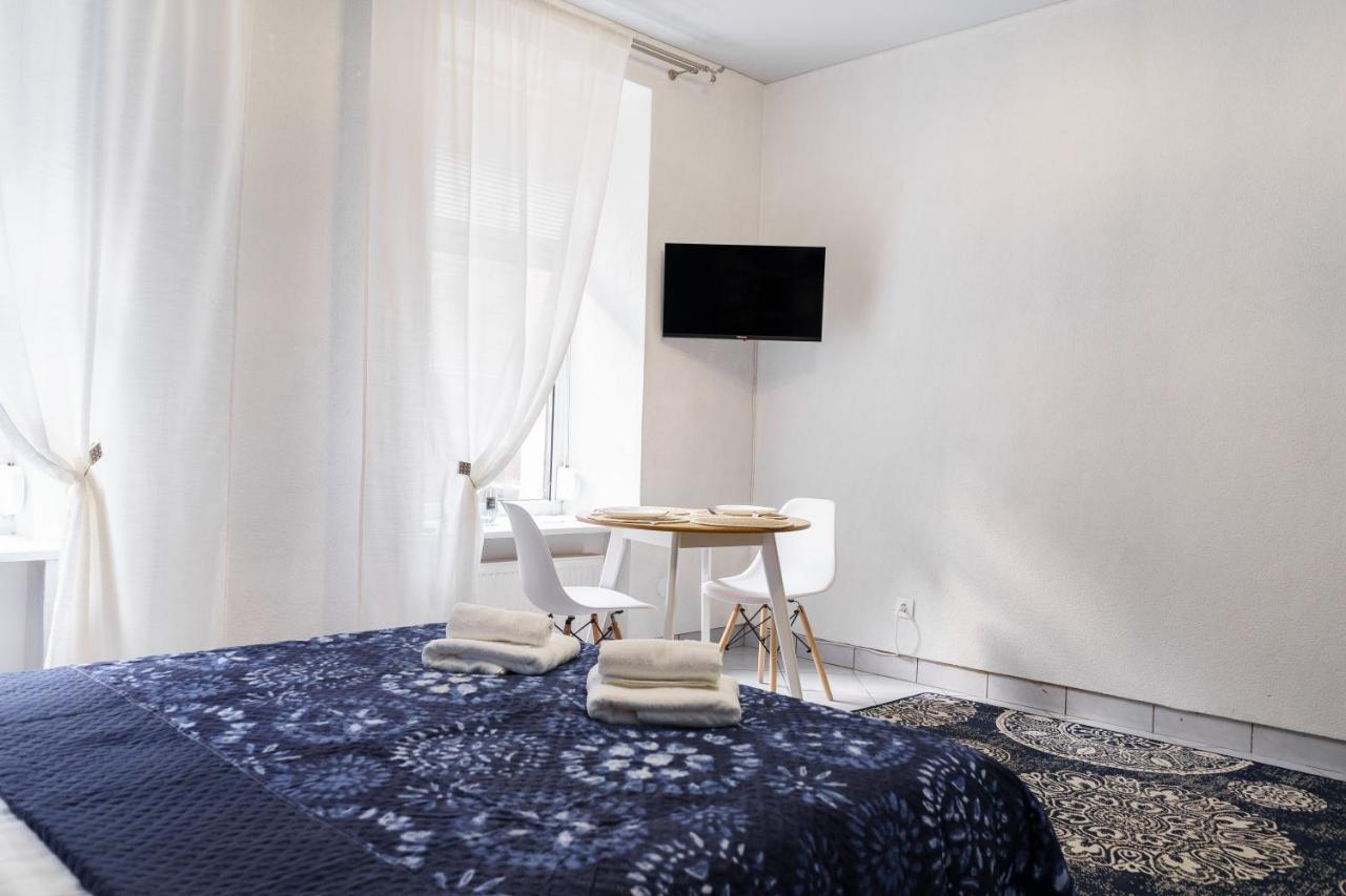 Charming Apartments In The Heart Of Lviv - Valova, Nasypna Str Экстерьер фото